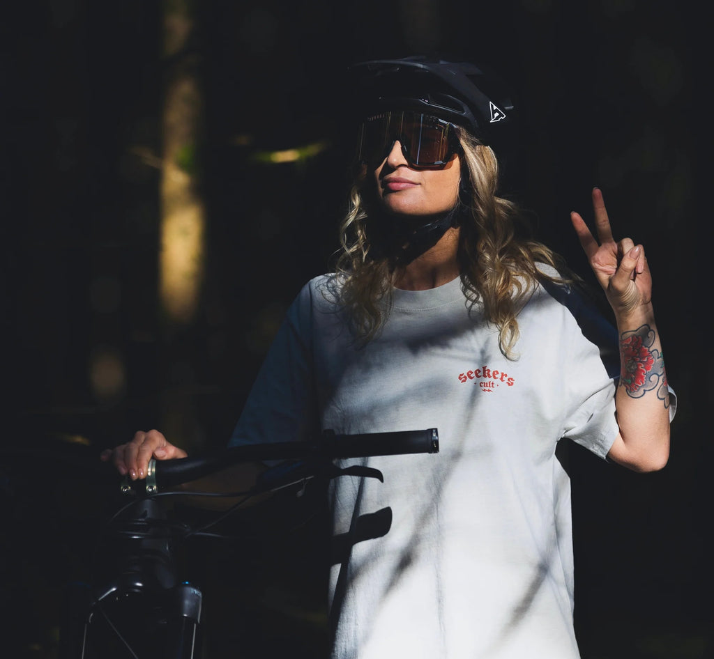 RAPTURE TEE - AGED WHITE