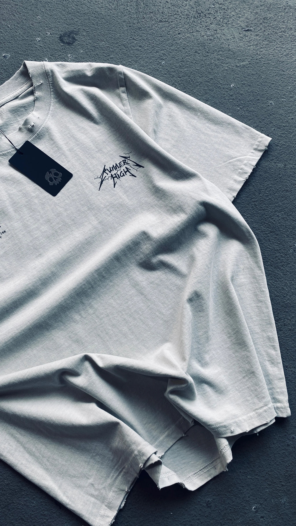 RUNNERS HIGH TEE - AGED WHITE
