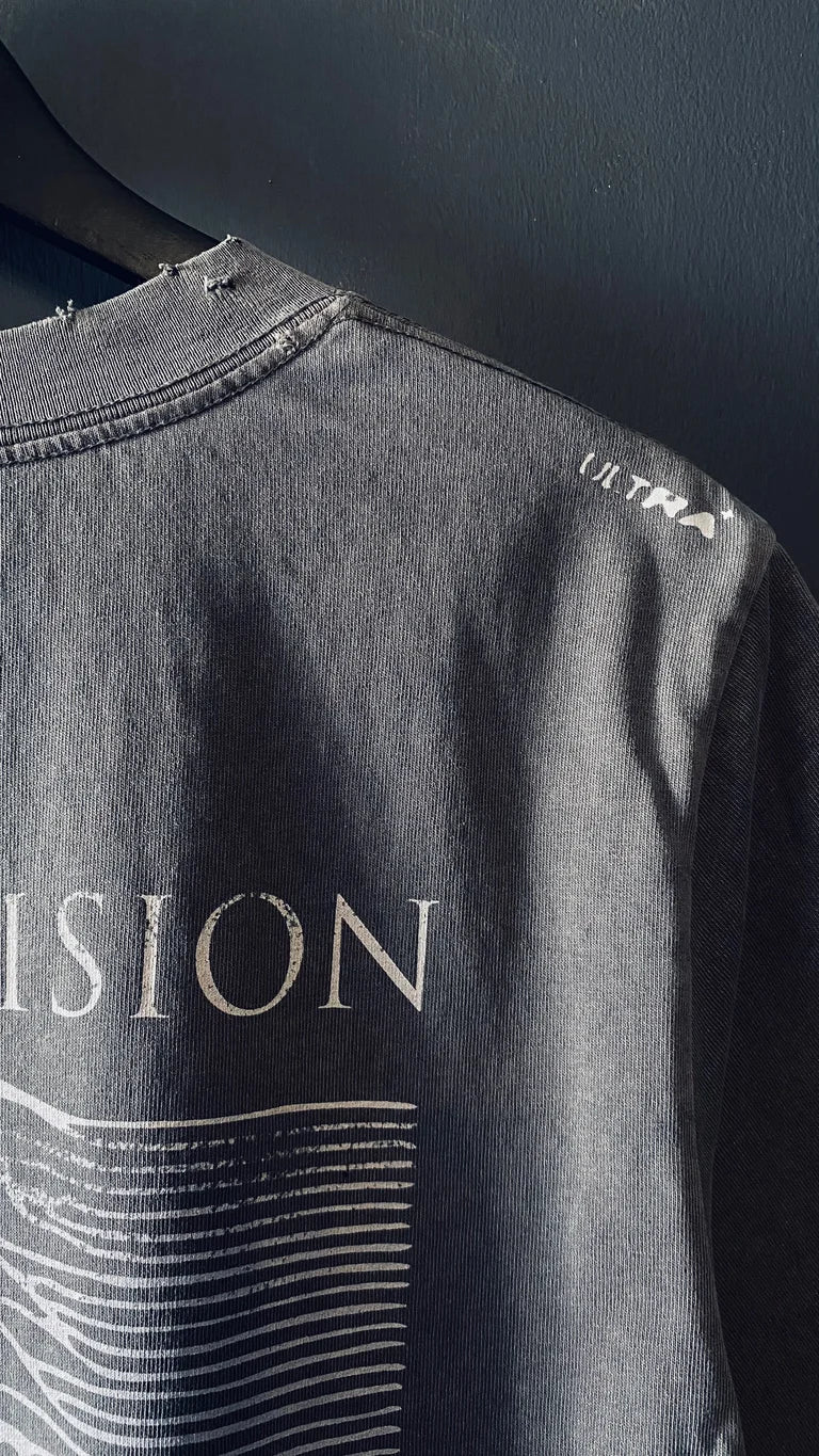 Flow Division Tee